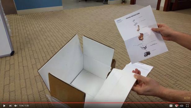 So sieht die Box aus, die Samsung jetzt verschickt.