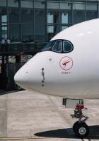 Qantas A350-1000 ULR Passagiermaschine steht am Flugfeld