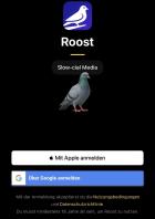 Regisiterungsscreen von Roost Social mit Apple- und Google-SSO zur Auswahl.