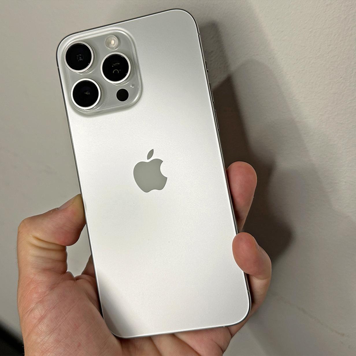 iPhone 15, 15 Plus, 15 Pro und 15 Pro Max im Test: Das können die neuen  Apple-Handys - DER SPIEGEL