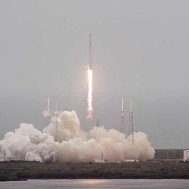 Space X Dragon - Start 18. April 2014