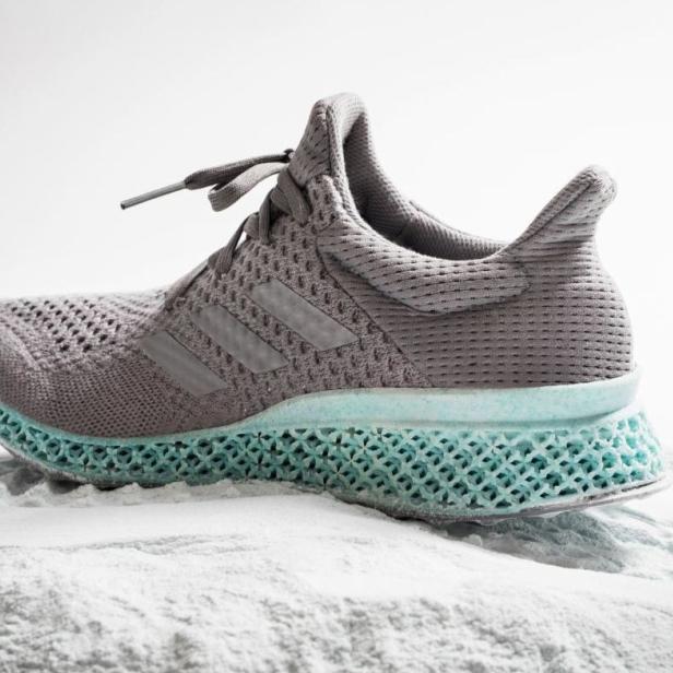 3D-gedruckter Schuh aus Meeres-Plastikmüll von Adidas