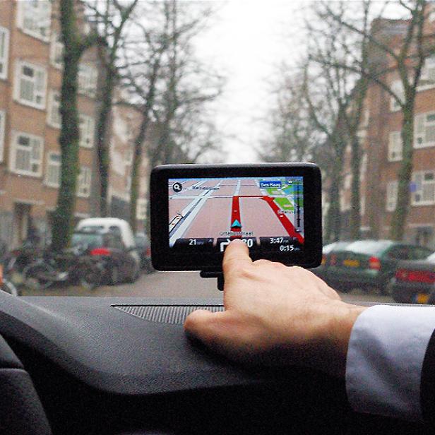 TomTom: Echtzeitdaten gegen Gratis-Navis