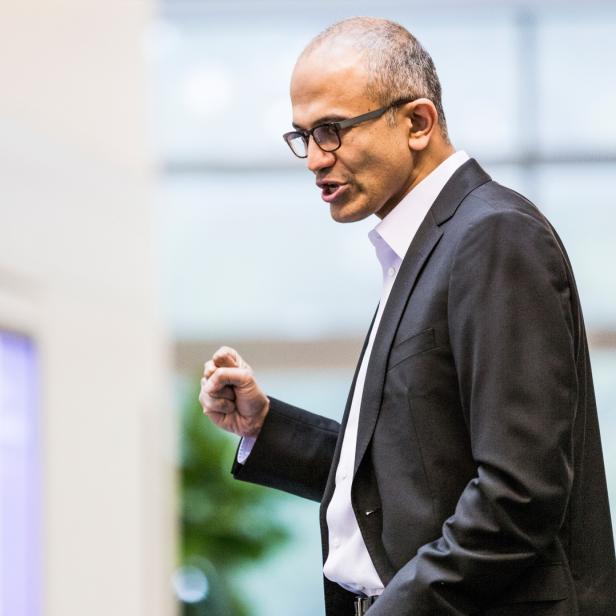 Microsoft CEO Satya Nadella baut den Konzern um