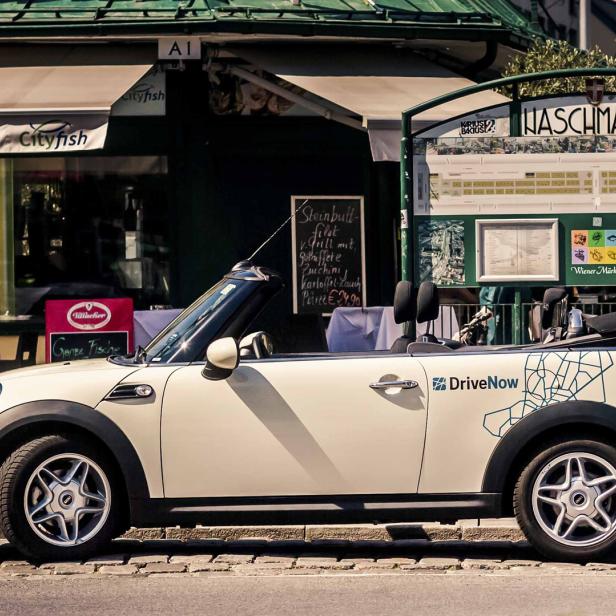 Im Sommer bringt DriveNow neue Mini Cabrios auf Wiens Straßen