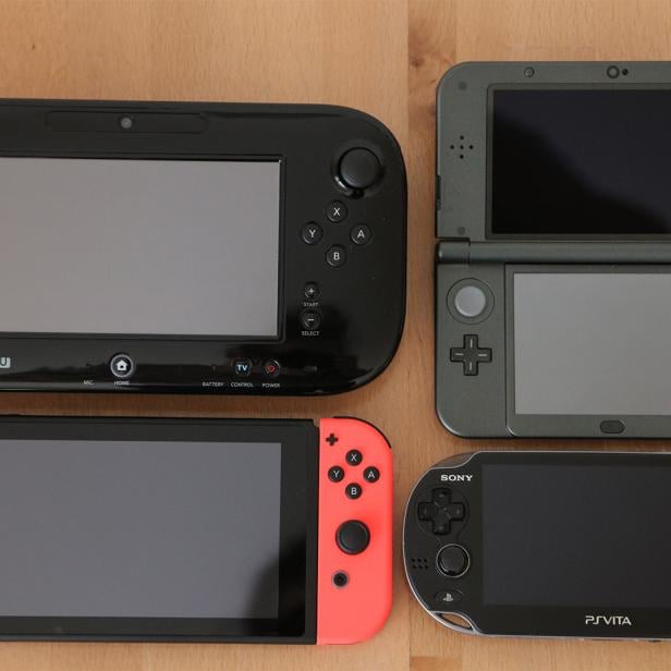 Größenvergleich: Wii U Controller, Switch, 3DS XL, PS Vita