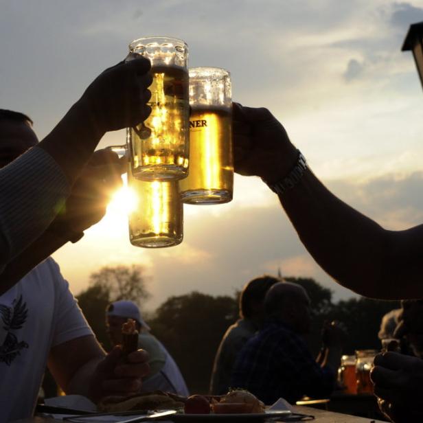 Inder müssen gut 50 Minuten arbeiten, um sich eine Halbe Bier leisten zu können. US-Amerikaner hingegen nur fünf.