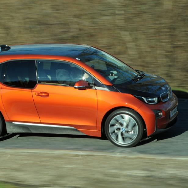 In Deutschland landeten die Daten eines Nutzers eines Carsharing-Dienstes dank dem Autohersteller BMW bei Gericht. Daraus ließ sich ein Bewegungsprofil des Nutzers erstellen. (Achtung, Symbolbild BMW i3).