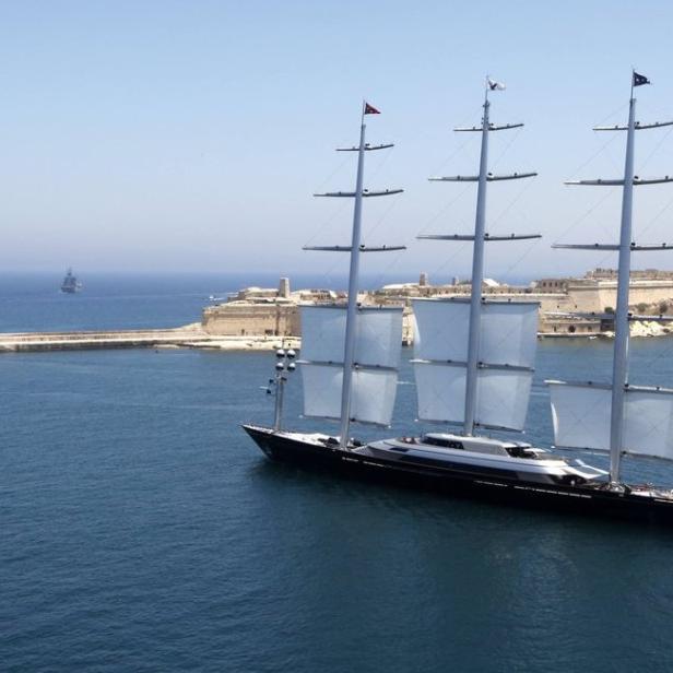 Das VW-Segelschiff soll ähnlich wie die Maltese Falcon (Bild) mit einem Dyna-Rigg ausgestattet sein