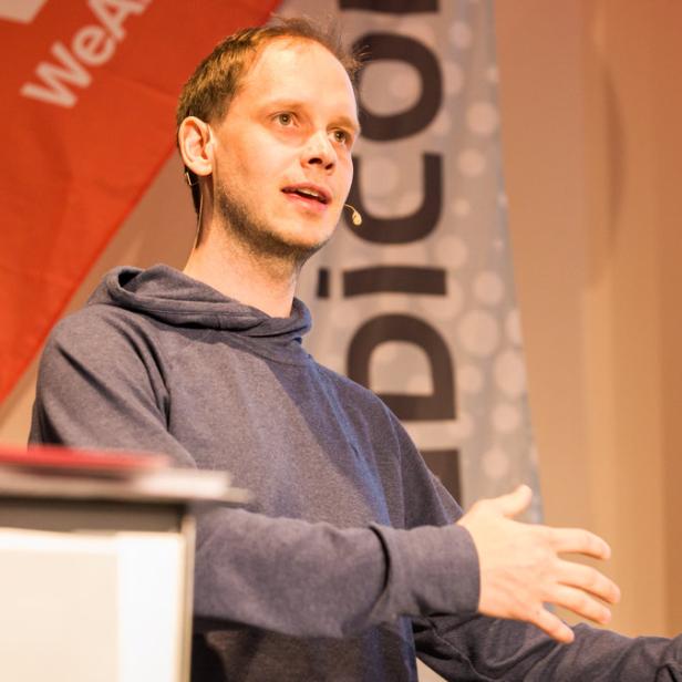 Peter Sunde war erst kürzlich in Wien zu Gast. Auf der Republica stellt er nun Flattr Plus vor.