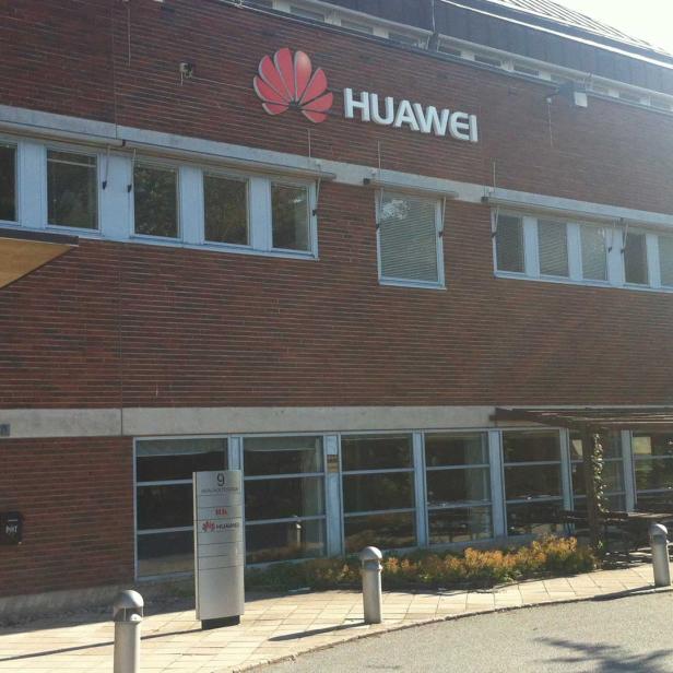 Von außen gesehen ein schlichtes Bürogebäude: Das Huawei-Forschungszentrum im Stockholmer Vorort Kista.