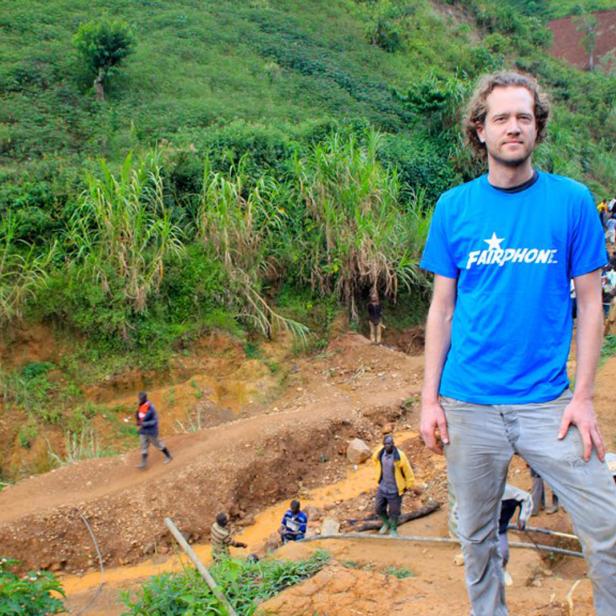 Bas van Abel in einer Zinnmine im Kongo