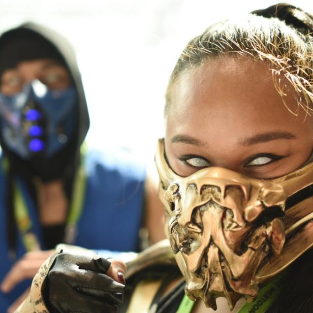 Der Erfolg von Mortal Kombat: Legacy inspiriert nicht nur Fans zu Cosplay, sondern auch Warner Brothers dazu, dass Beat-em-Up wieder ins Kino zu bringen