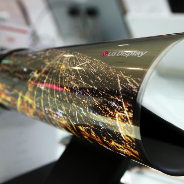 LG könnte seine Roll-Displays auch in Smartphones verbauen