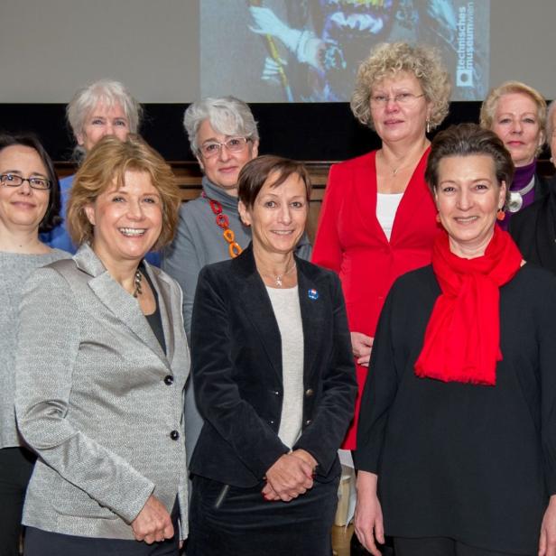 Frauen sind in der Technik-Welt unterrepräsentiert. Diesen Umstand versuchen sie aber mit aller Kraft zu ändern