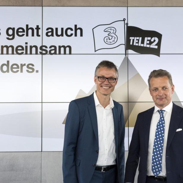 Pressekonferenz Drei übernimmt Tele2. v.l.n.r.: Jan Trionow, CEO von Drei und Alfred Pufitsch, CEO Tele2 Österreich