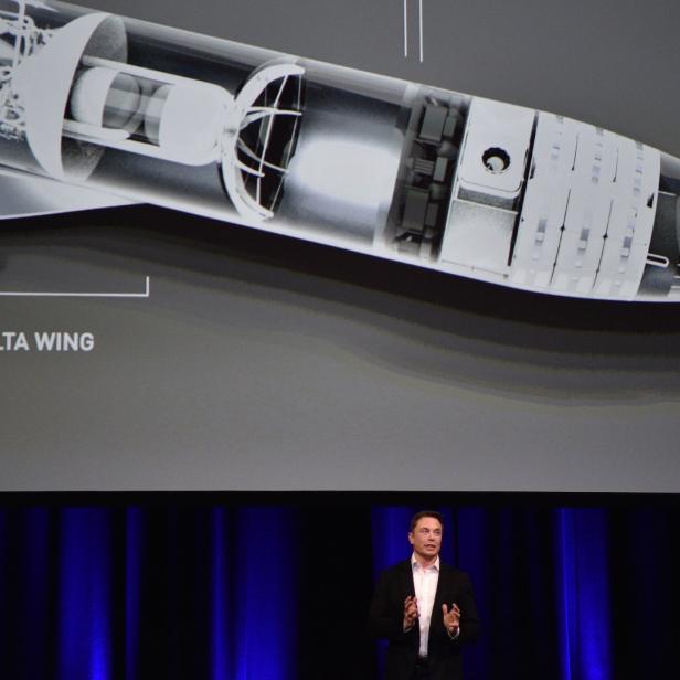 Elon Musk stellte am Freitag seine SpaceX-Pläne vor.