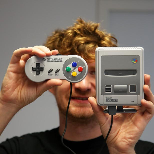 Nintendo Mini SNES