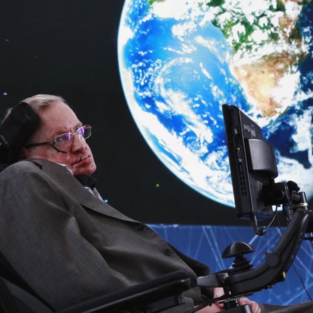 Physikerlegende Stephen Hawking gibt seine Doktorarbeit zum Download frei