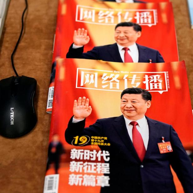 Chinas Präsident Xi Jinping auf einem Magazincover bei der World Internet Conference in Wuzhen