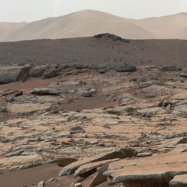 Der Mars ist schon seit Langem eine kalte Wüstengegend. Am Boden eines früheren Meeres könnte aber Leben entstanden sein, meinen Geowissenschaftler