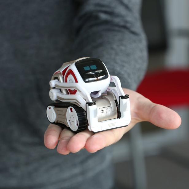 Anki cozmo