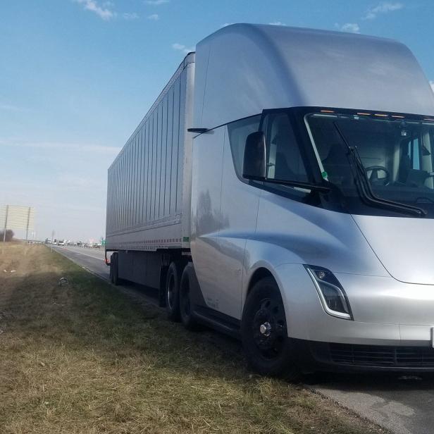 Tesla Semi