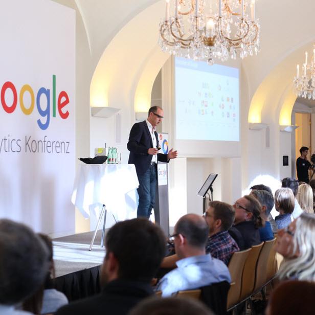 Die Google Analytics Konferenz ist die größte Veranstaltung im deutschsprachigen Raum, die sich mit allen Bereichen der Google Analytics 360 Suite befasst