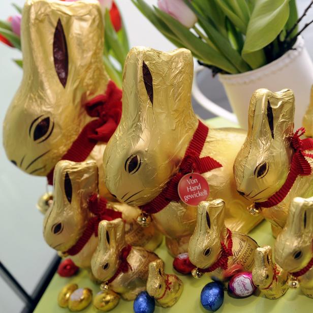 LINDT & SPRUENGLI AG, OSTERN, OSTERHASE, GOLDHASE,