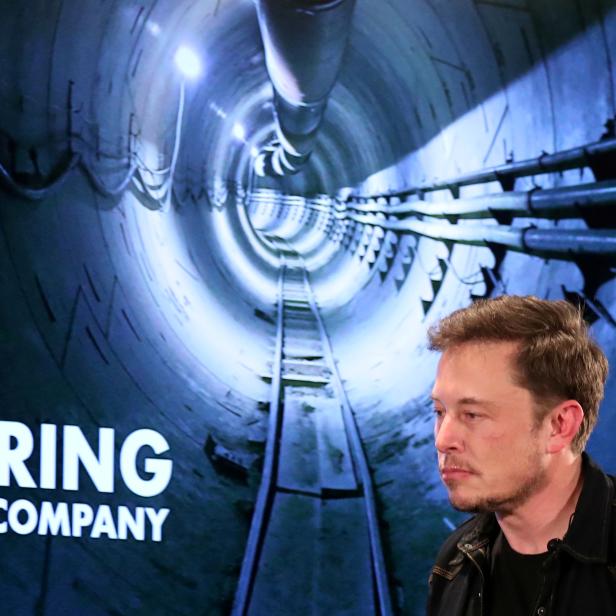 FILE PHOTO - Elon Musk arrives to speak at Boring Company community meeting in Bel Air, Los Angeles