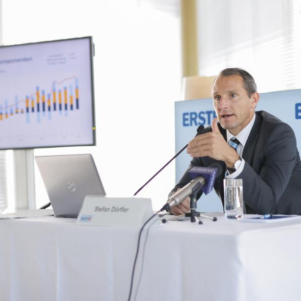 Erste-Bank-CEO Stefan Dörfler bei der Präsentation einer Studie zum Verhältnis von KMU und Start-ups