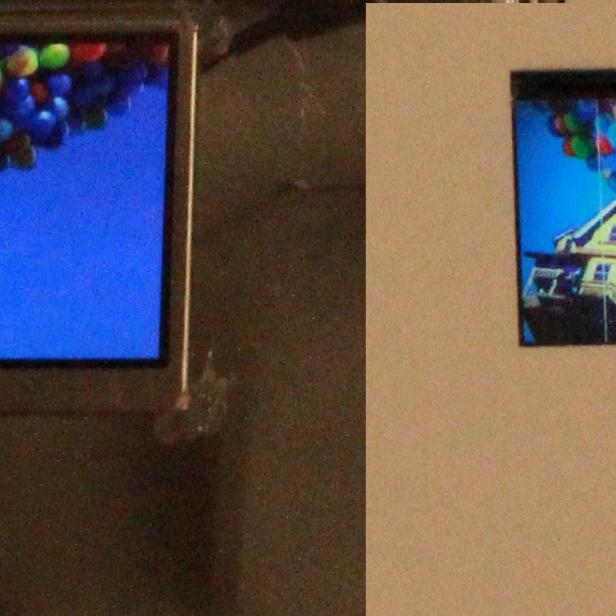 Ein Haus, das von vielen bunten Ballons in den Himmel getragen wird, wie im Film „Oben“.