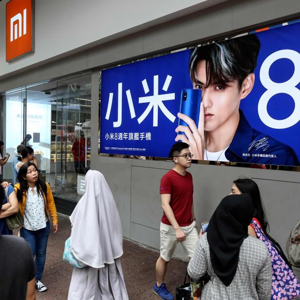 HONG KONG-TELECOMS-COMPANY-XIAOMI-IPO