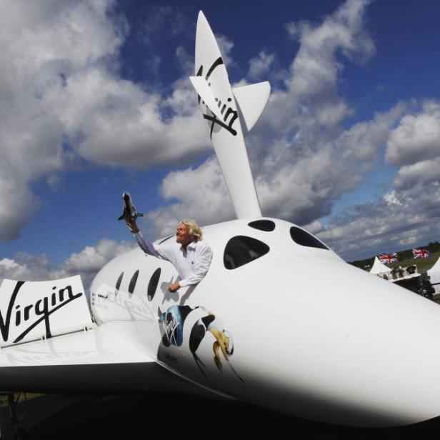 Virgin-Milliardär Richard Branson an Bord des SpaceShip Two, mit dem er und seine Kinder 2014 in den Weltraum fliegen sollen