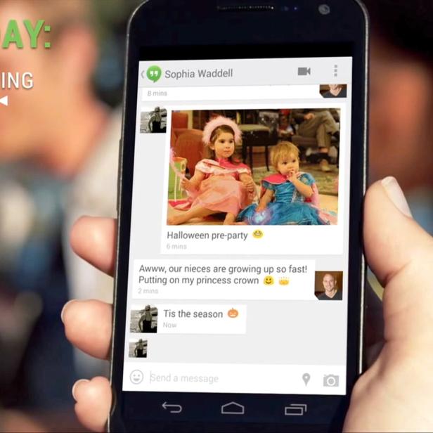 Mit Hangouts können Text-Nachrichten verschickt sowie Video- und Sprach-Anrufe über Googles Server durchgeführt werden
