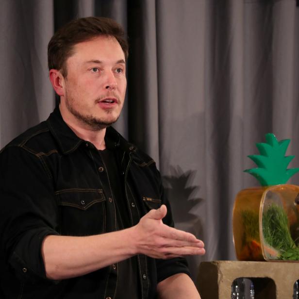 FILE PHOTO: FILE PHOTO: FILE PHOTO: Elon Musk speaks at a Boring Company community meeting in Bel Air, Los Angeles