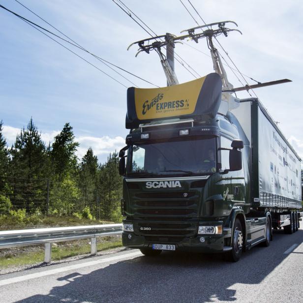 Die Hybrid-Lkw für die elektrische Autobahn werden von Scania gebaut