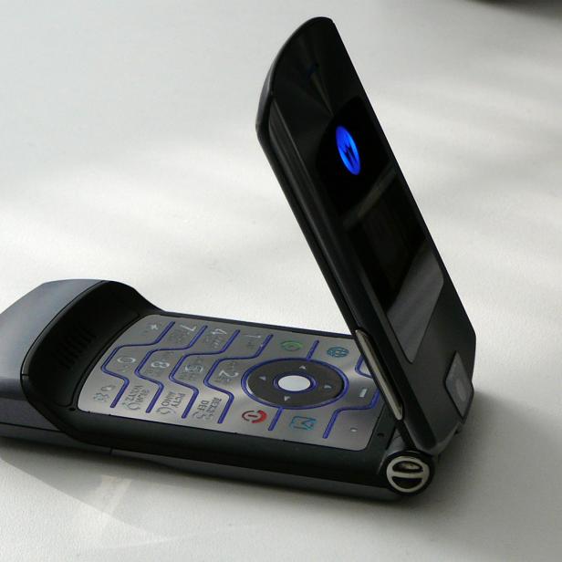 Das Motorola Razr könnte als Designvorlage für ein faltbares Handy dienen