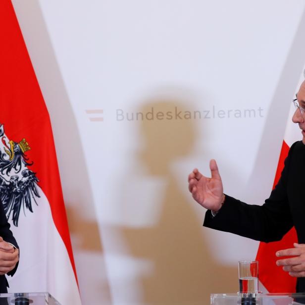 Austria's Chancellor Kurz and Vice Chancellor Strache address the media in Vienna