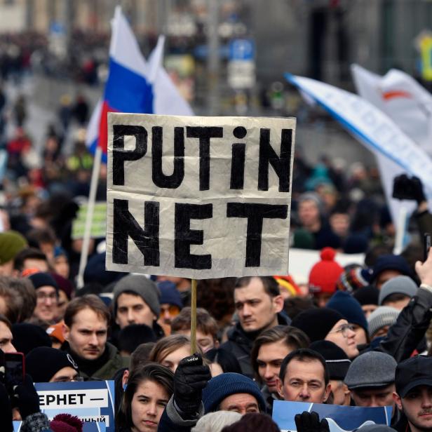 RUSSIA-POLITICS-INTERNET-DEMO