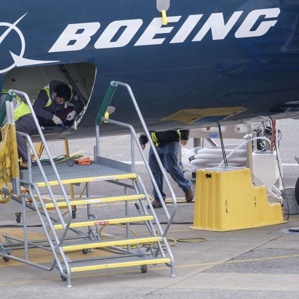 US-U.S.-GROUNDS-ALL-BOEING-737-MAX-AIRCRAFT-AFTER-VIEWING-NEW-SA