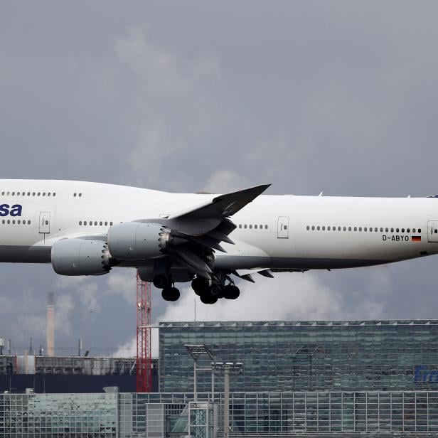 FILE PHOTO: A Boeing 747 plane of German air carrier Lufthansa lands at the airport in Frankfurt