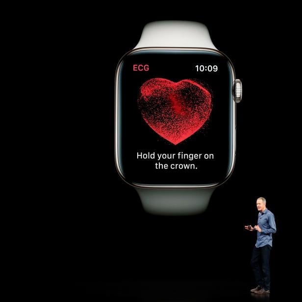 FILE PHOTO: Williams, Chief Operating Officer of Apple , speaks about the new Apple Watch Series 4 at an Apple Inc product launch in Cupertino