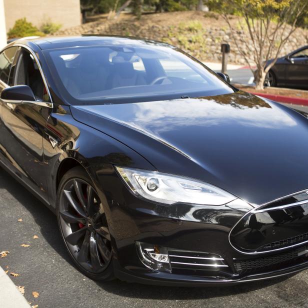 FILE PHOTO: A Tesla Model S with version 7.0 software update containing Autopilot features is seen during a Tesla event in Palo Alto, California