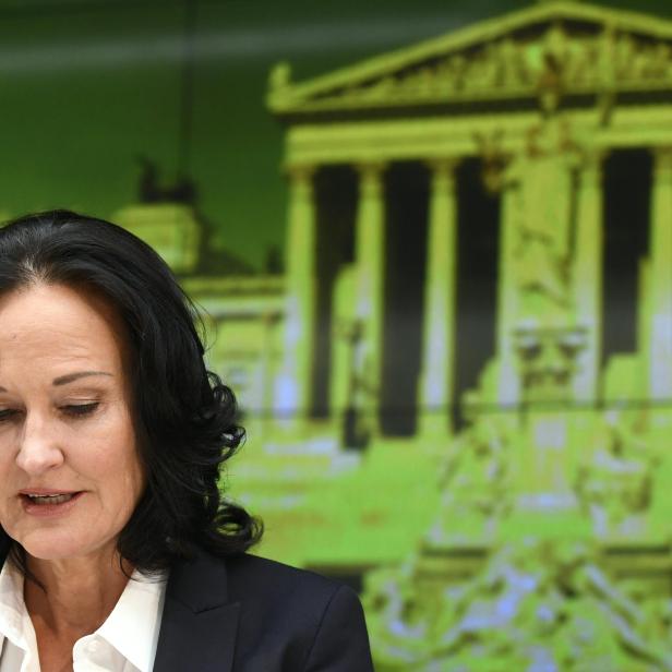 PK GLAWISCHNIG TRITT ALS GRÜNEN-CHEFIN ZURÜCK