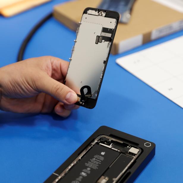 Apple demonstrates phone repair service in Sunnyvale, California