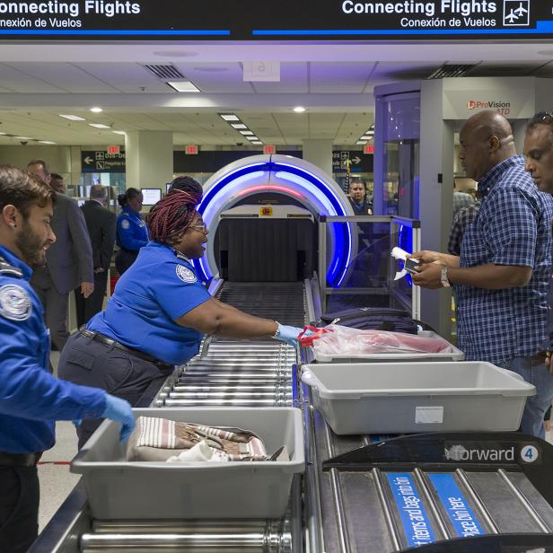 US-NEW-3-D-EXPLOSIVES-SCANNER-INSTALLED-AT-TSA-CHECKPOINT-AT-MIA