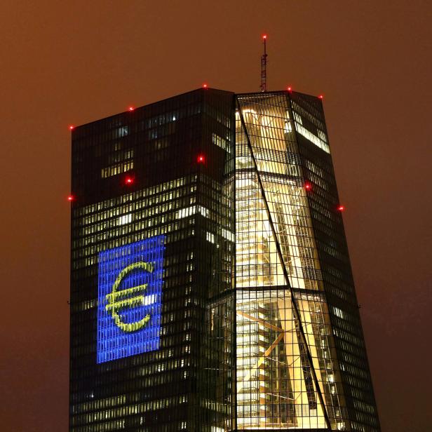 FILE PHOTO: Headquarters of the European Central Bank (ECB) are illuminated with a giant euro sign in Frankfurt