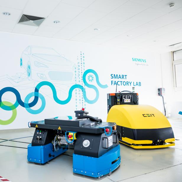 Autonomous Guided Vehicles für die Automobilproduktion im AGV Lab von Siemens in Linz