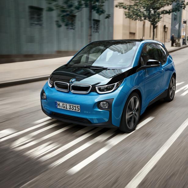 Mehr Reichweite, hohe Fahrdynamik: BMW i weitet das Modellangebot für den BMW i3 aus